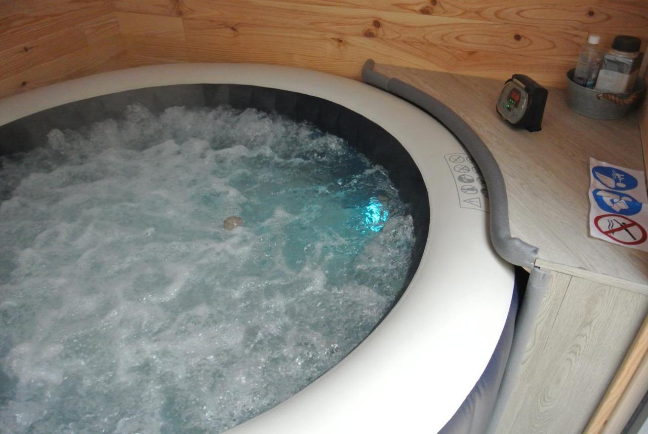 Gite Du Serre De Boudre Climatise, Spa Permanent Buisson Exterior foto
